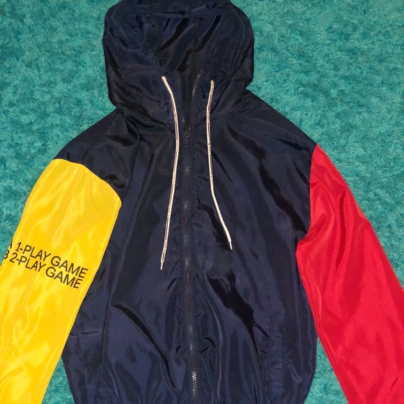 WindBreaker - Picture 3 of 3